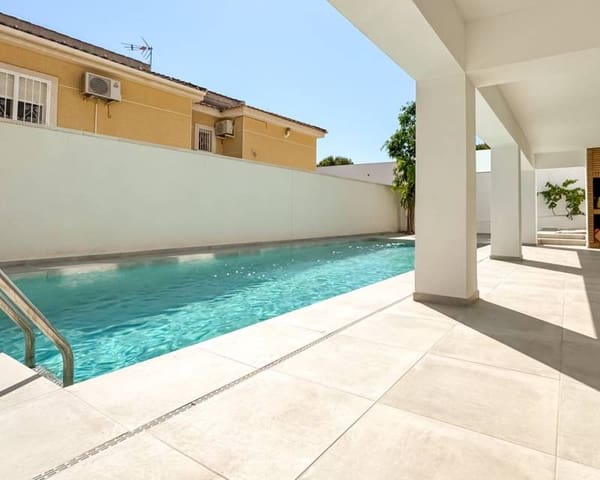 4 soveværelse Villa til salg i Los Balcones med swimmingpool - € 995.000 (Ref: 9417880)