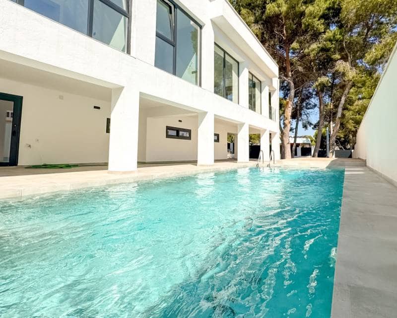 4 sypialnia Willa na sprzedaż w Los Balcones z basenem - 995 000 € (Ref: 9417880)