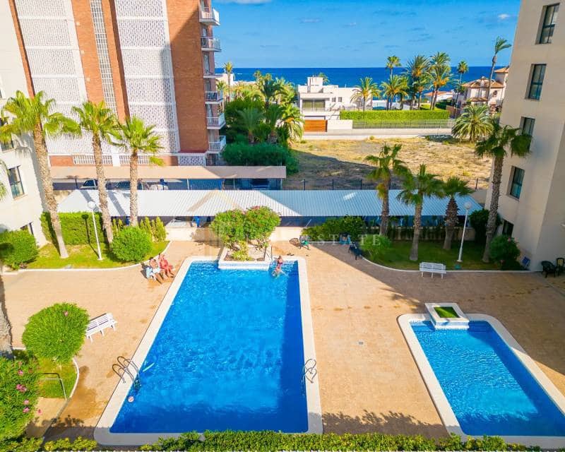 2 bedroom Apartment for rent in La Veleta with pool - € 1,100 (Ref: 9425837)
