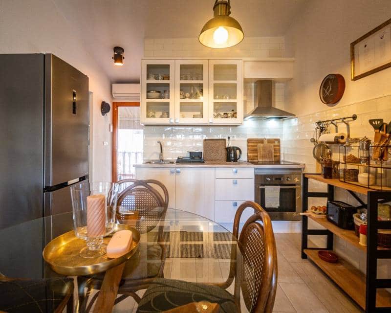 2 bedroom Bungalow for rent in Torrevieja - € 920 (Ref: 9432472)