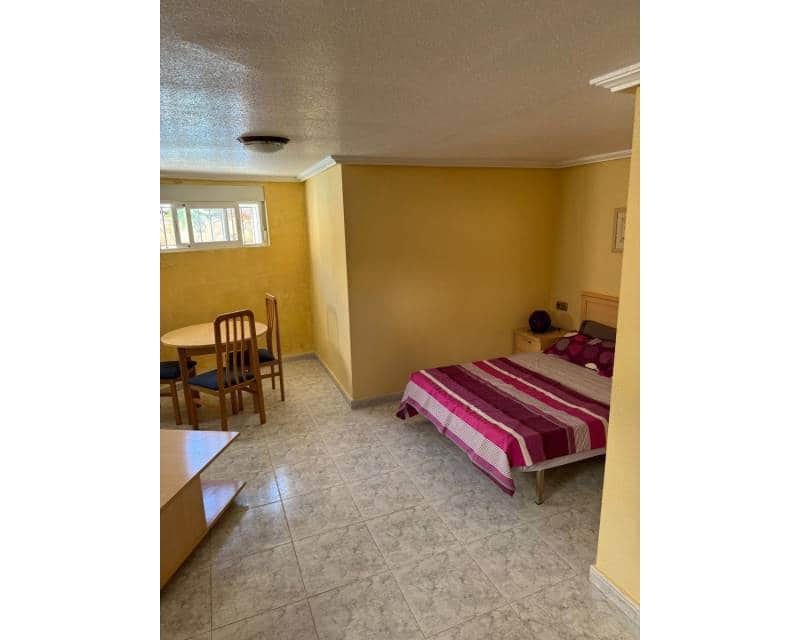 4 bedroom Terraced Villa for rent in Orihuela Costa with pool garage - € 1,600 (Ref: 9435149)