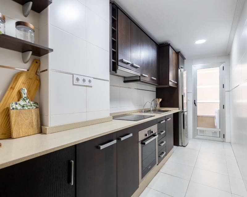 3 slaapkamer Appartement te koop in Torrevieja met garage - € 220.000 (Ref: 9450342)