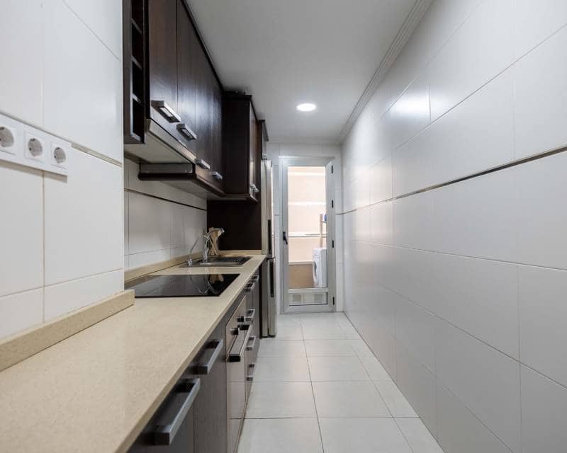 3 slaapkamer Appartement te koop in Torrevieja met garage - € 220.000 (Ref: 9450342)