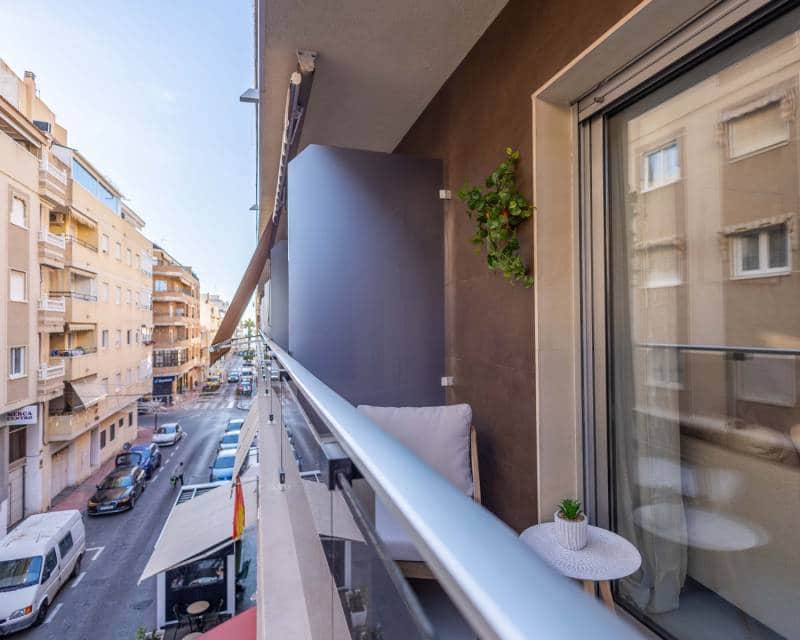 3 slaapkamer Appartement te koop in Torrevieja met garage - € 220.000 (Ref: 9450342)