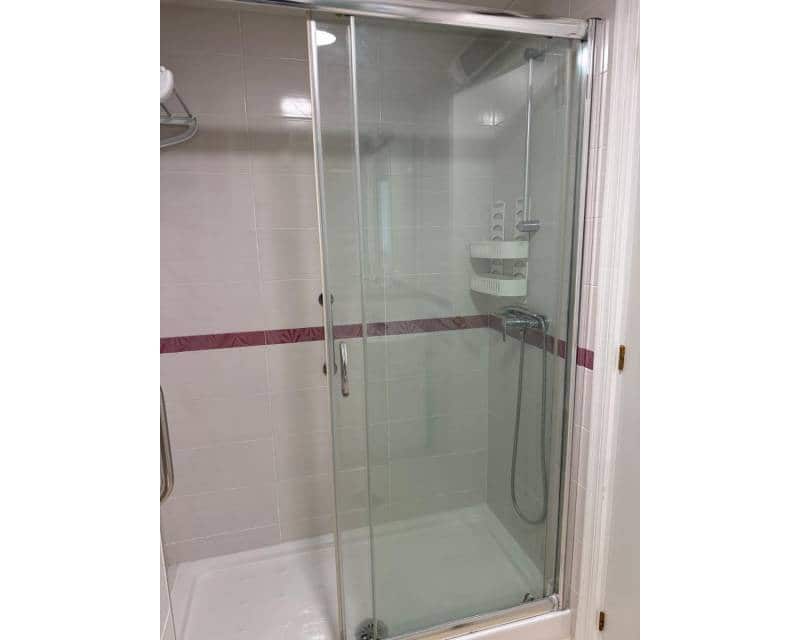 2 sovrum Lägenhet att hyra i Torrevieja - 850 € (Ref: 9450345)