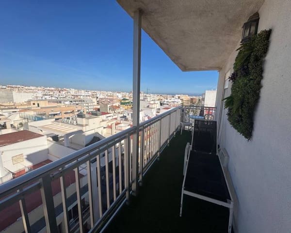 3 bedroom Beach Apartment for rent in Las Piscinas Naturales, Torrevieja - € 1,000 (Ref: 9500506)