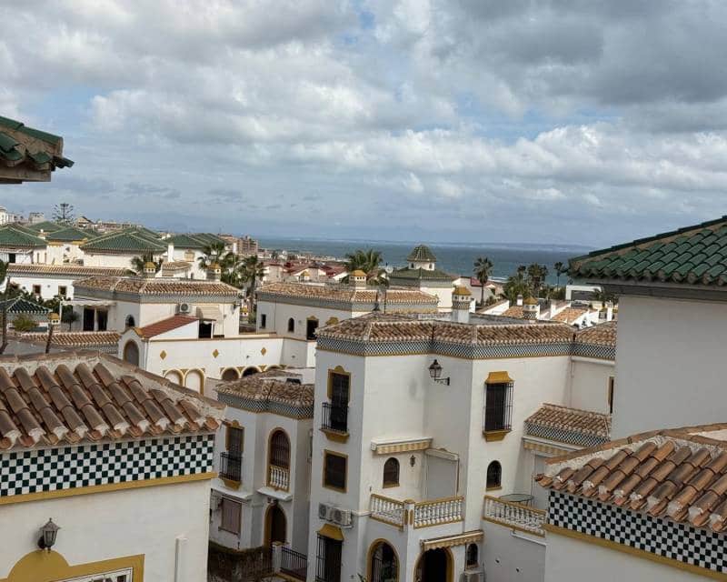 3 quarto Apartamento para venda em La Mata com piscina - 269 000 € (Ref: 9502993)