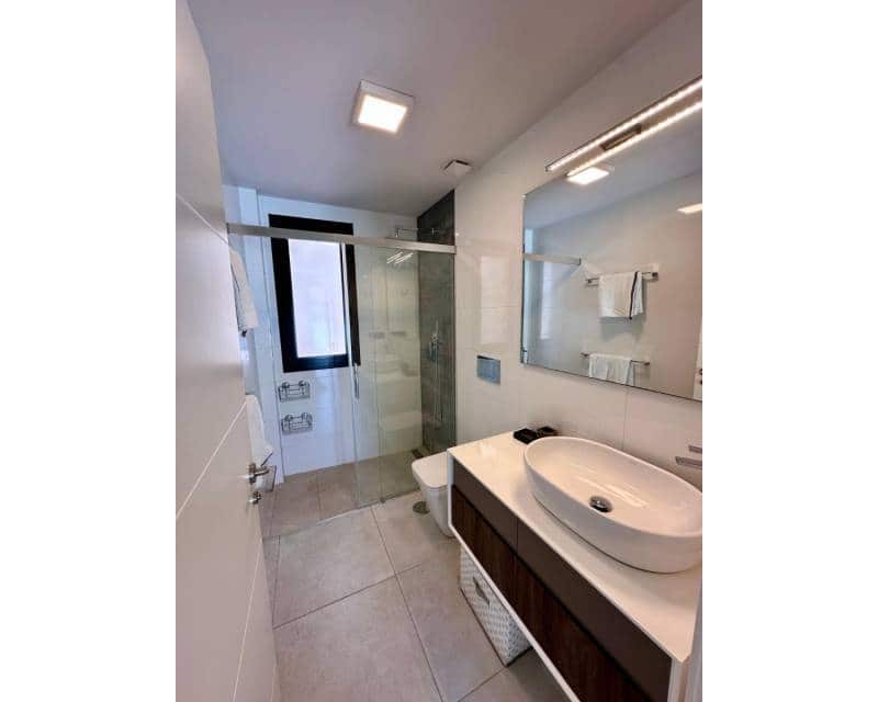 2 soveværelse Villa til leje i Orihuela Costa med swimmingpool garage - € 2.150 (Ref: 9539691)