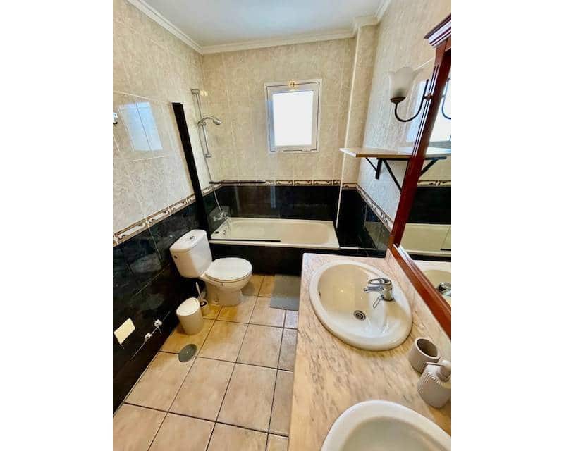 3 bedroom Villa for rent in La Florida with pool garage - € 2,290 (Ref: 9557471)