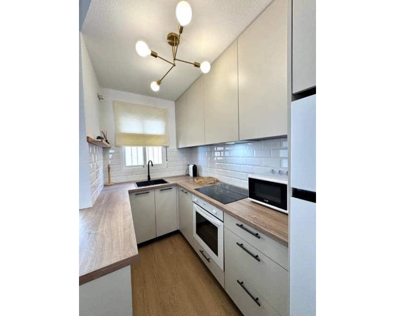 Casa de 2 habitaciones en Filipinas en venta con piscina - 179.000 € (Ref: 9566284)