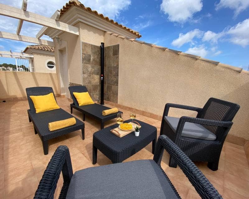 Casa de 2 habitaciones en Filipinas en venta con piscina - 179.000 € (Ref: 9566284)