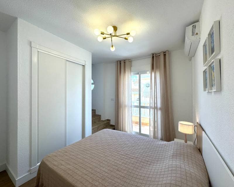 Casa de 2 habitaciones en Filipinas en venta con piscina - 179.000 € (Ref: 9566284)