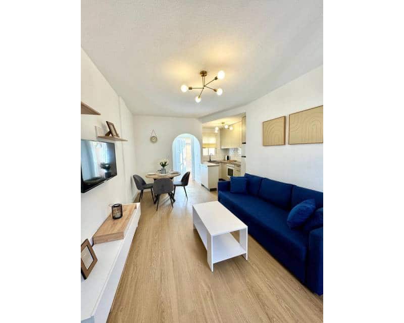 Casa de 2 habitaciones en Filipinas en venta con piscina - 179.000 € (Ref: 9566284)