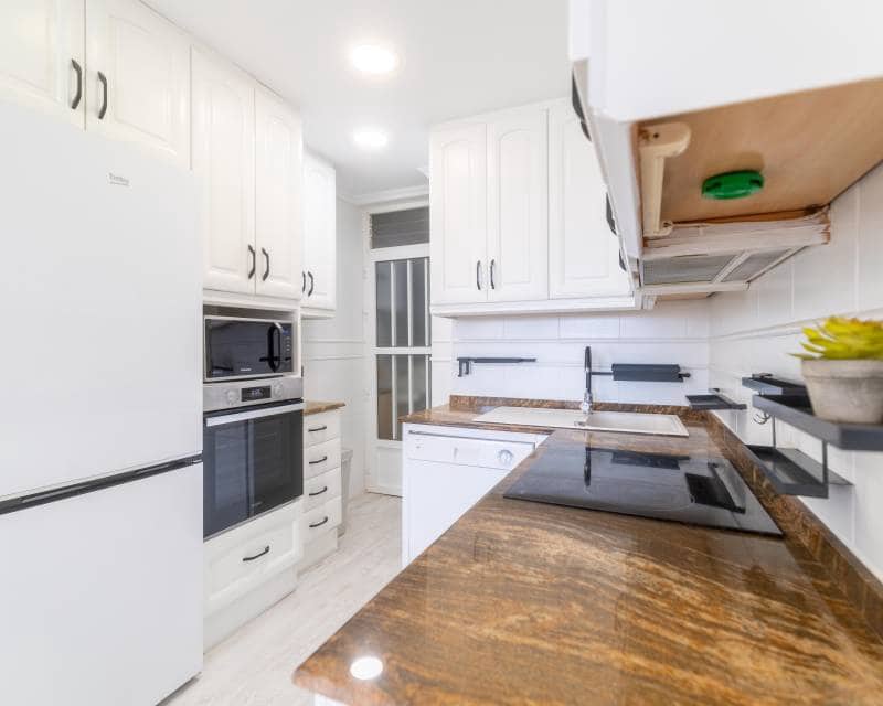 2 quarto Apartamento para venda em Torrevieja - 265 000 € (Ref: 9584661)