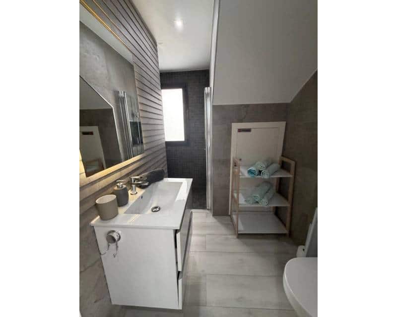 3 bedroom Villa for rent in Orihuela Costa with pool garage - € 3,000 (Ref: 9588366)