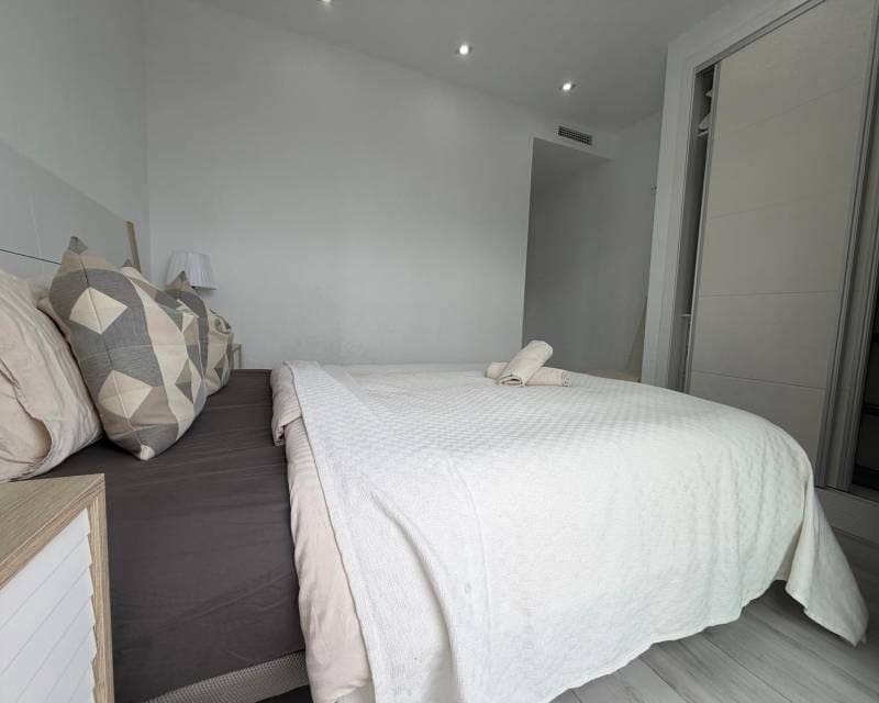 3 bedroom Villa for rent in Orihuela Costa with pool garage - € 3,000 (Ref: 9588366)