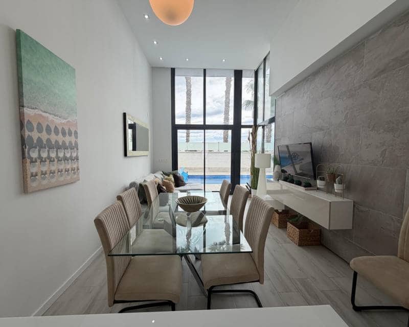 3 bedroom Villa for rent in Orihuela Costa with pool garage - € 3,000 (Ref: 9588366)