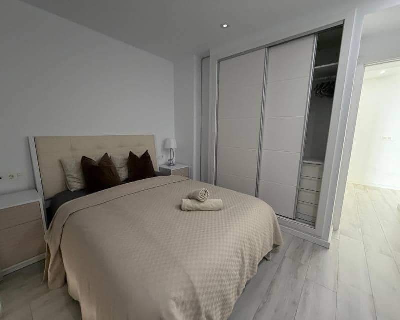 3 bedroom Villa for rent in Orihuela Costa with pool garage - € 3,000 (Ref: 9588366)