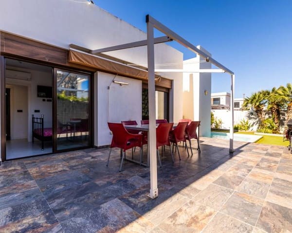 2 soverom Villa til salgs i Lomas de Cabo Roig - Los Dolses, Orihuela med svømmebasseng - € 349 000 (Ref: 9610152)
