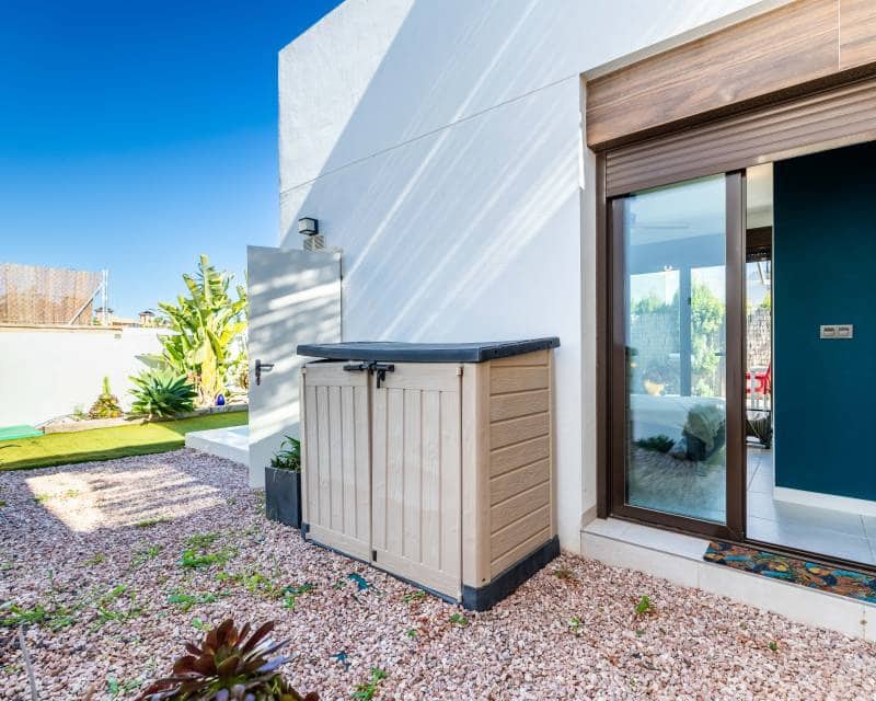 2 soverom Villa til salgs i Orihuela Costa med svømmebasseng - € 349 000 (Ref: 9610152)