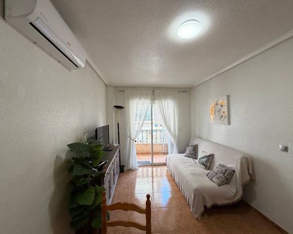 Apartamento de 2 habitaciones en Torrevieja en alquiler - 750 € (Ref: 9675147)