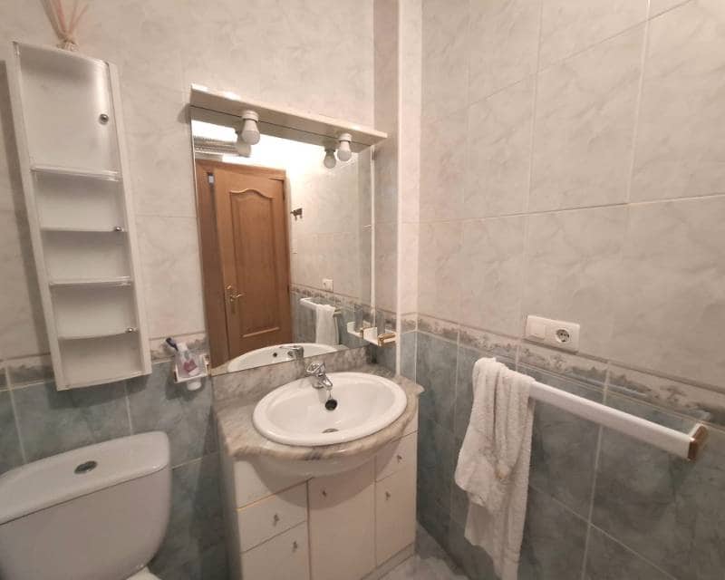 2 quarto Moradia em Banda para arrendar em Los Balcones com garagem - 750 € (Ref: 9751281)