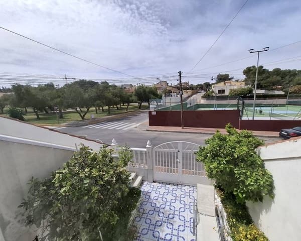 2 quarto Moradia em Banda para arrendar em Los Balcones com garagem - 750 € (Ref: 9751281)