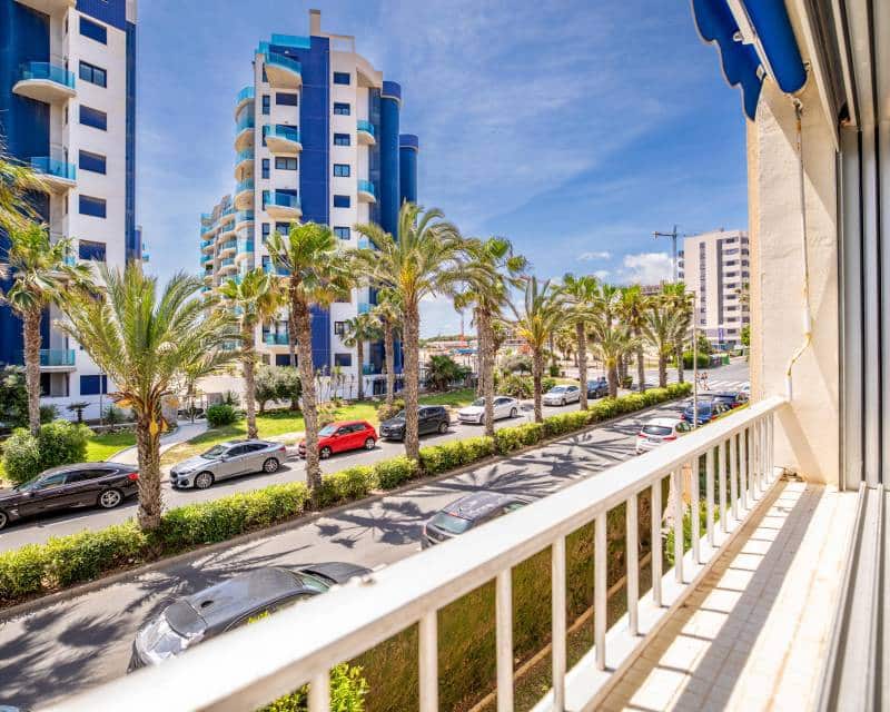 2 bedroom Apartment for sale in Orihuela Costa with pool garage - € 180,000 (Ref: 9818857)