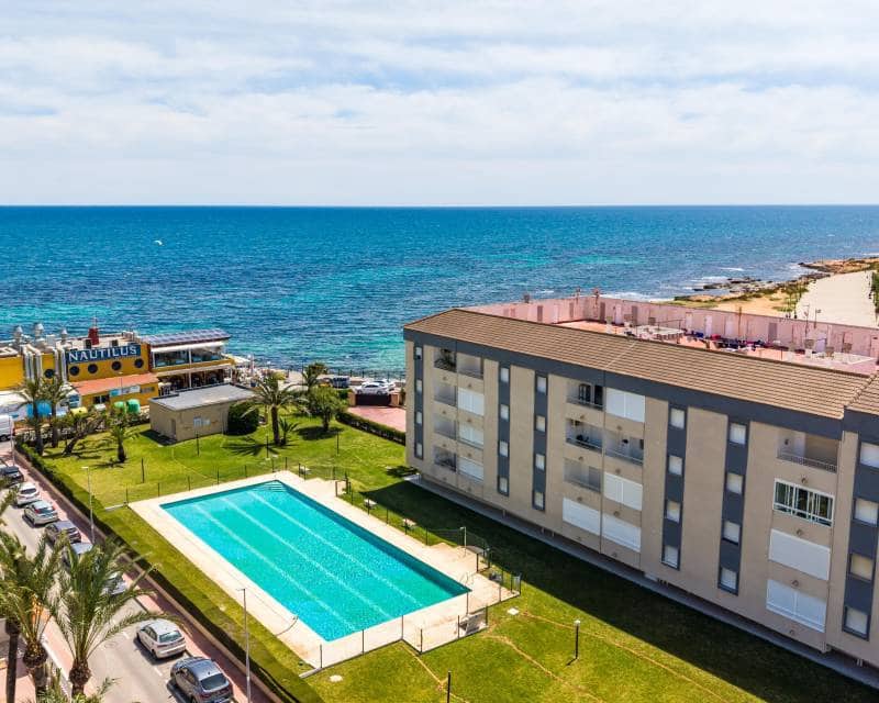 2 bedroom Apartment for sale in Orihuela Costa with pool garage - € 180,000 (Ref: 9818857)