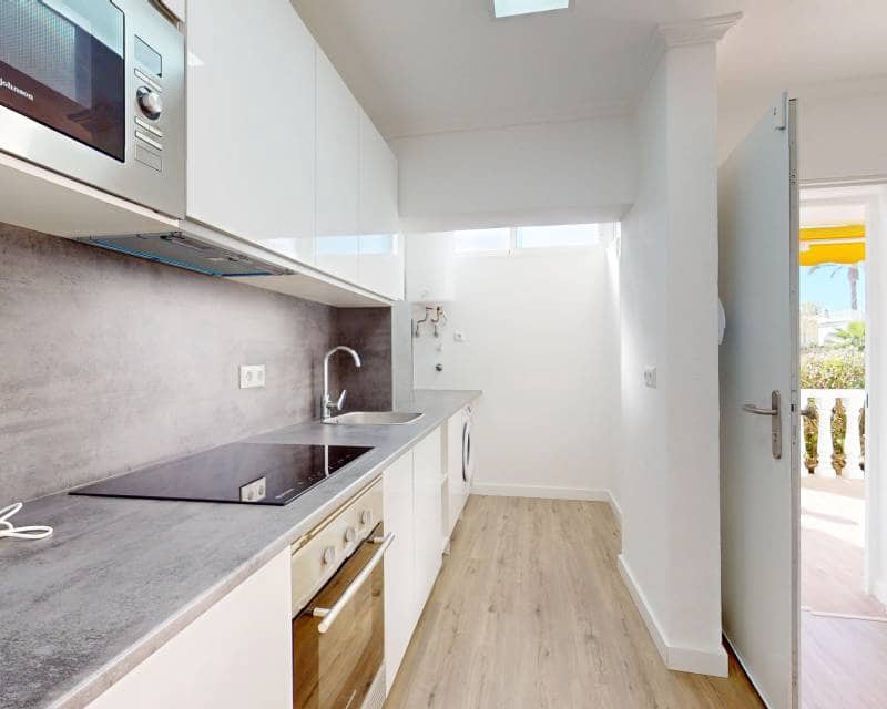 2 soverom Rekkehus til salgs i Villamartin - € 225 000 (Ref: 9838326)