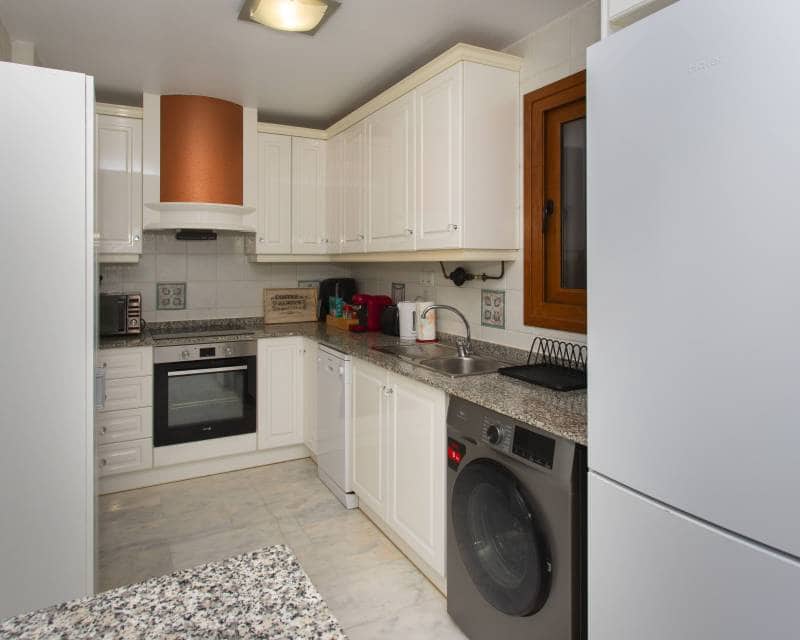 2 bedroom Apartment for rent in Villamartin with pool garage - € 1,100 (Ref: 9850538)