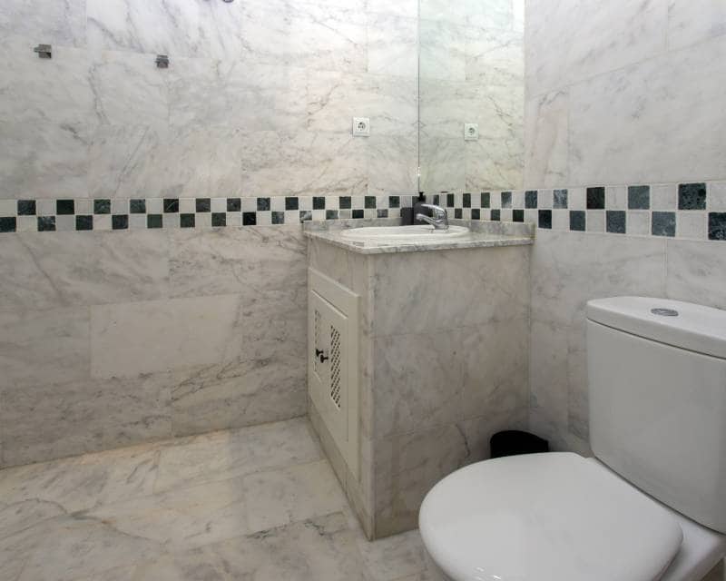 2 bedroom Apartment for rent in Villamartin with pool garage - € 1,100 (Ref: 9850538)