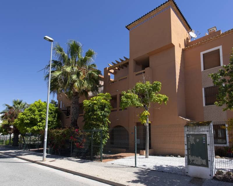 2 bedroom Apartment for rent in Villamartin with pool garage - € 1,100 (Ref: 9850538)