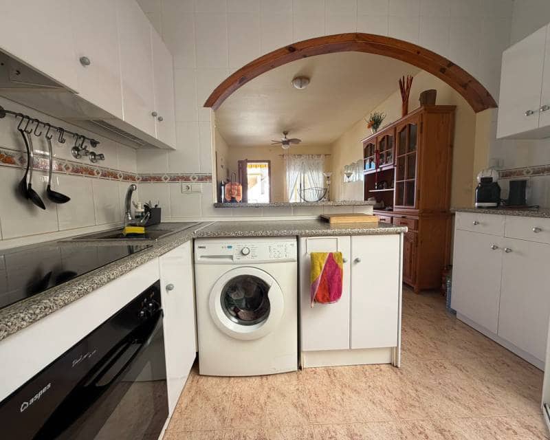 2 Zimmer Bungalow zu verkaufen in Orihuela Costa mit Pool - 180.000 € (Ref: 9858737)