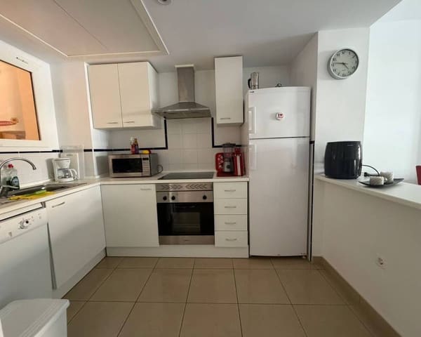 Apartamento de 2 habitaciones en Punta Prima, Orihuela en venta con piscina garaje - 255.000 € (Ref: 9860880)