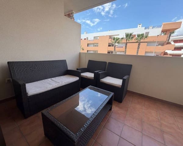 Apartamento de 2 habitaciones en Punta Prima, Orihuela en venta con piscina garaje - 255.000 € (Ref: 9860880)