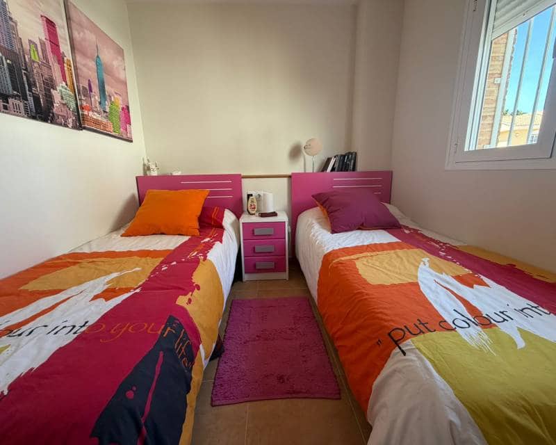Bungalow de 2 chambres à louer à Los Dolses avec piscine garage - 1 400 € (Ref: 9860882)