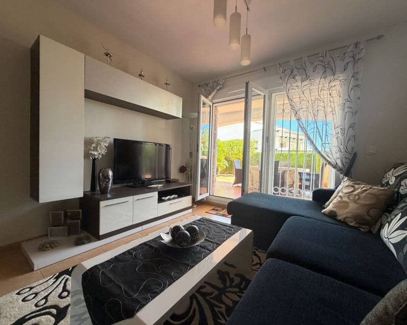 Bungalow de 2 chambres à louer à Los Dolses avec piscine garage - 1 400 € (Ref: 9860882)