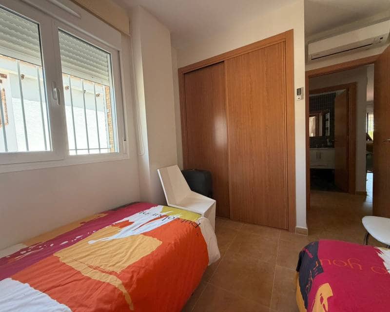 Bungalow de 2 chambres à louer à Los Dolses avec piscine garage - 1 400 € (Ref: 9860882)