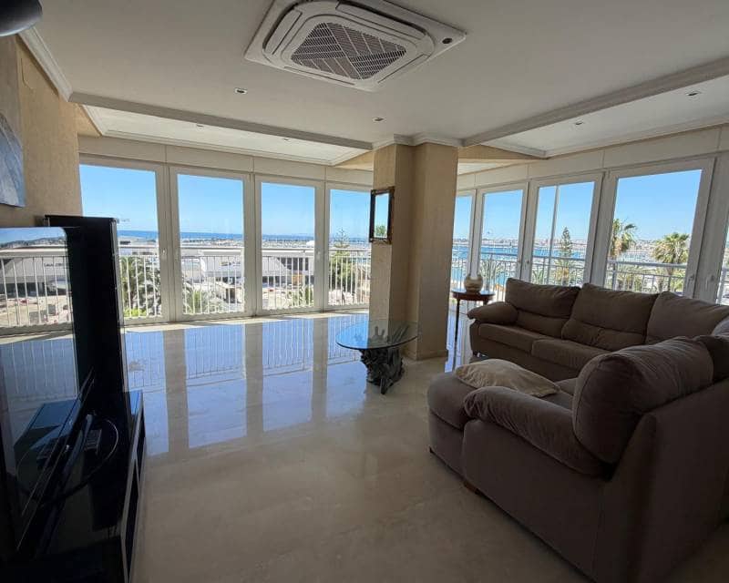 2 bedroom Apartment for rent in Torrevieja - € 1,500 (Ref: 9861034)