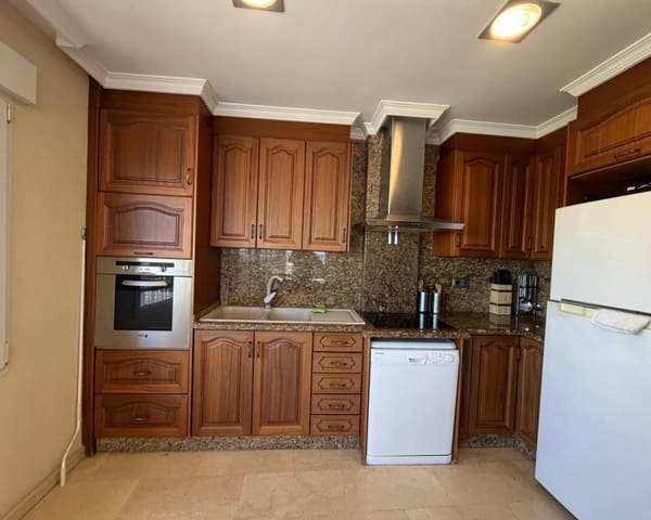 2 soveværelse Lejlighed til leje i Centro - Muelle Pesquero, Torrevieja - € 1.500 (Ref: 9861034)