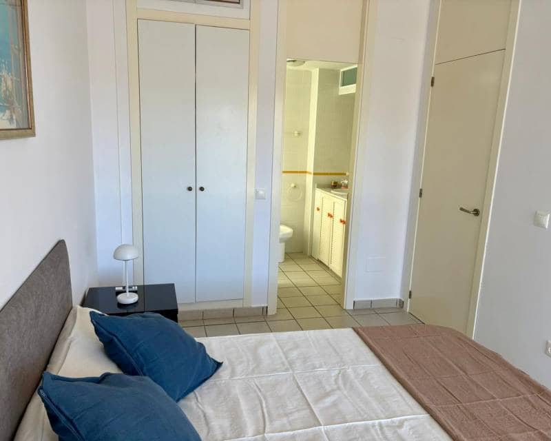 2 makuuhuone Huoneisto vuokrattavana paikassa Orihuela Costa mukana uima-altaan 
autotalli - 1 000 € (Ref: 9863461)