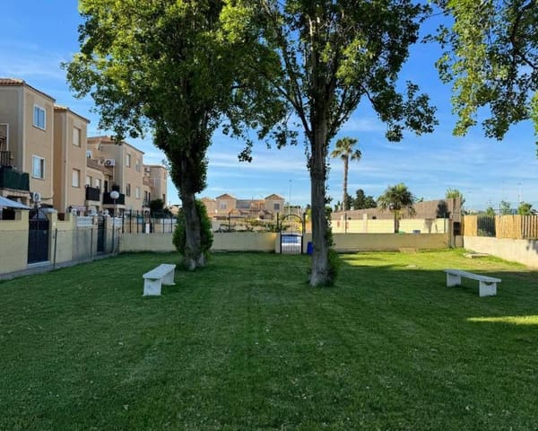 3 soveværelse Byhus til salg i El Chaparral - La Siesta - La Torreta, Torrevieja med swimmingpool garage - € 225.000 (Ref: 9863682)