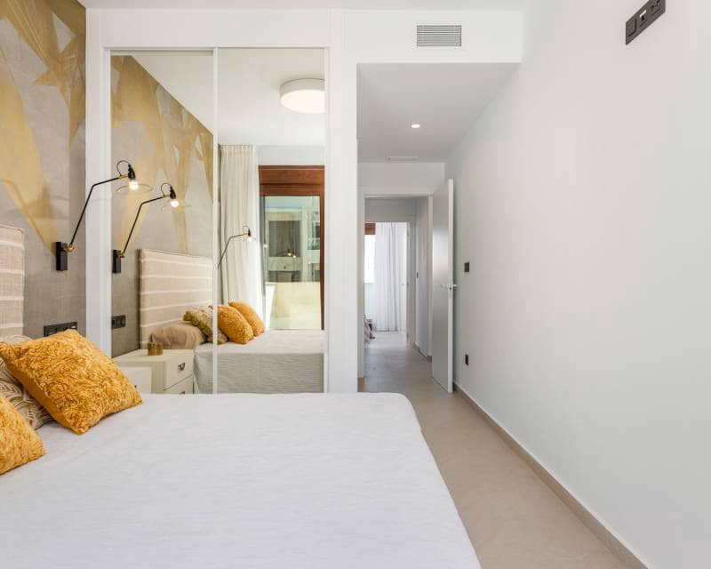 2 soverom Rekkehus til salgs i Los Balcones med svømmebasseng garasje - € 290 000 (Ref: 9866115)
