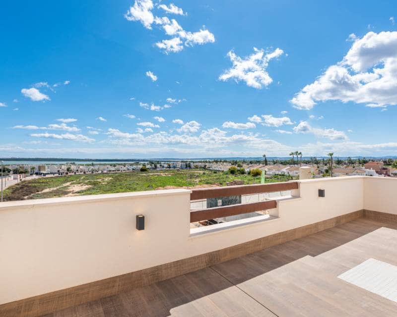 3 bedroom Villa for sale in Los Montesinos with pool garage - € 485,000 (Ref: 9874043)