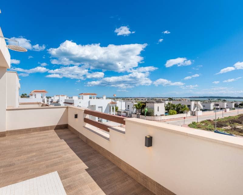 3 bedroom Villa for sale in Los Montesinos with pool garage - € 485,000 (Ref: 9874043)