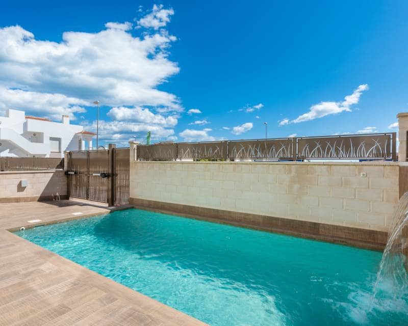 3 bedroom Villa for sale in Los Montesinos with pool garage - € 485,000 (Ref: 9874043)