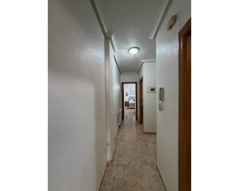 2 sypialnia Apartament do wynajęcia w Torrevieja - 750 € (Ref: 9880255)