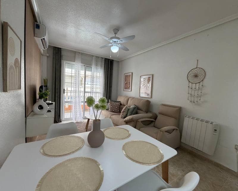 2 sypialnia Apartament do wynajęcia w Torrevieja - 750 € (Ref: 9880255)