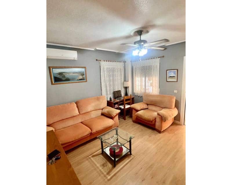 2 camera da letto Villetta a Schiera in vendita in Torrevieja con piscina garage - 225.000 € (Rif: 9889399)
